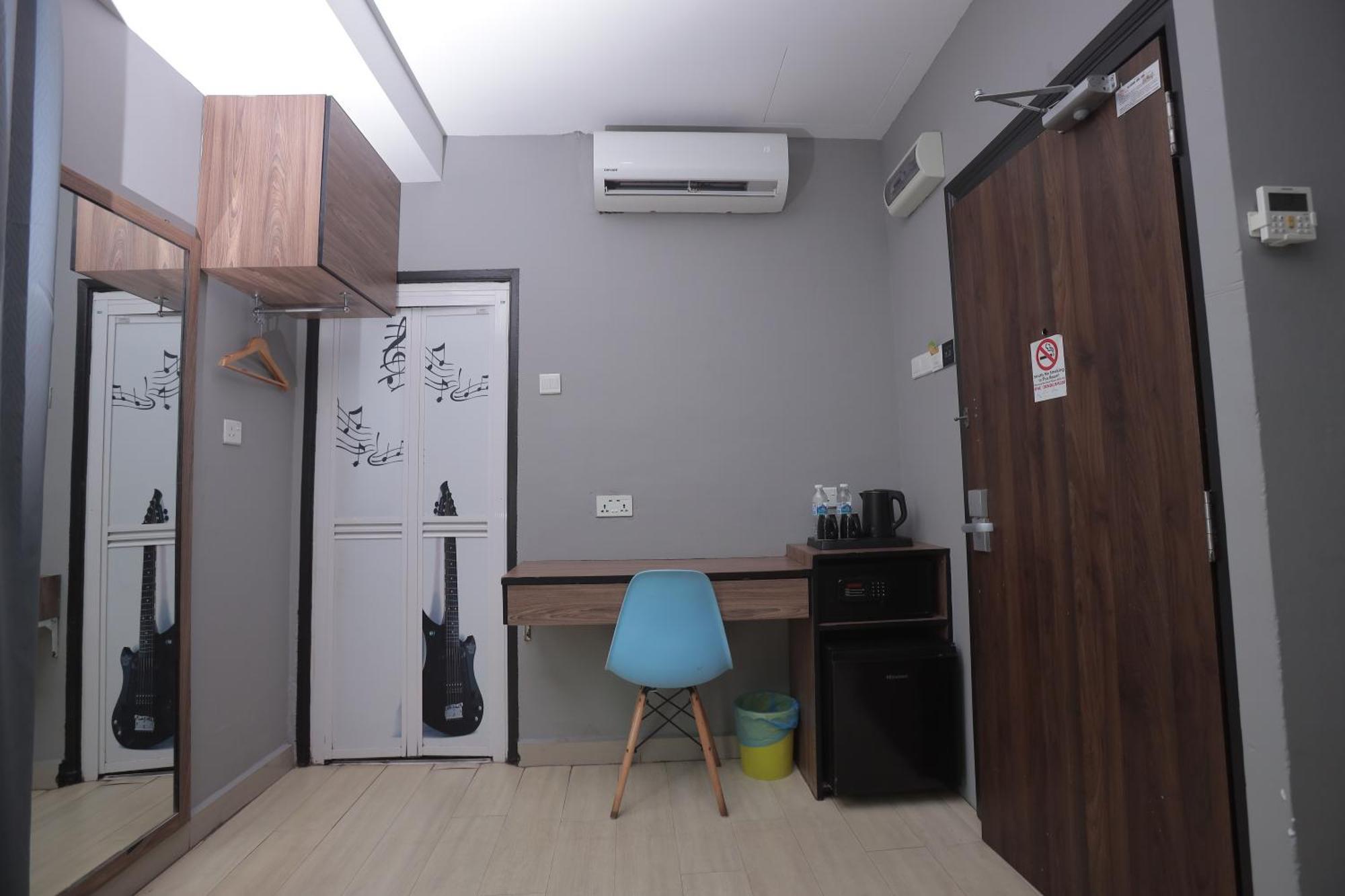โรงแรมดีเจ ซิติ้พอยท์ กัวลาตรังกานู ภายนอก รูปภาพ