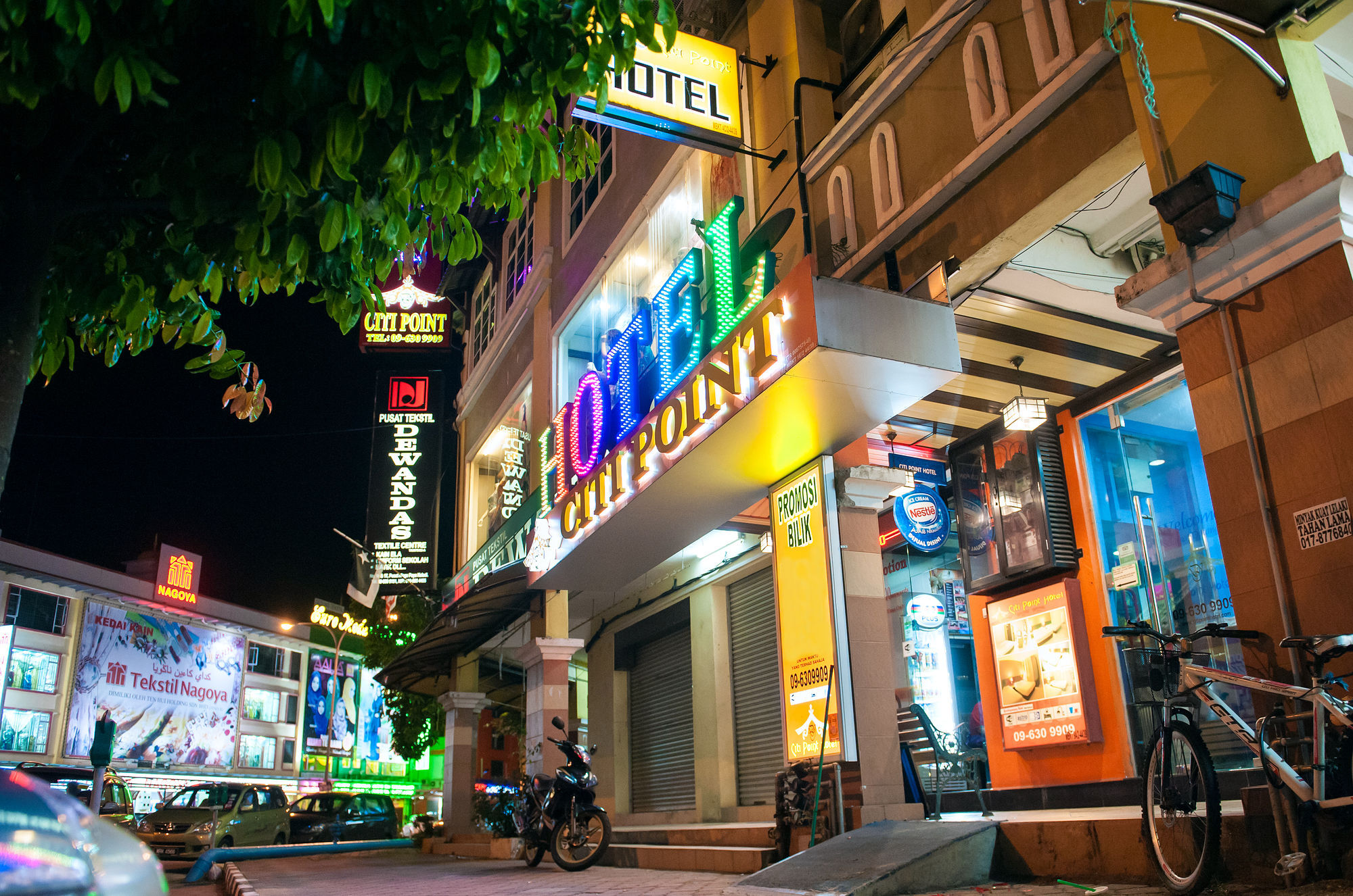 โรงแรมดีเจ ซิติ้พอยท์ กัวลาตรังกานู ภายนอก รูปภาพ